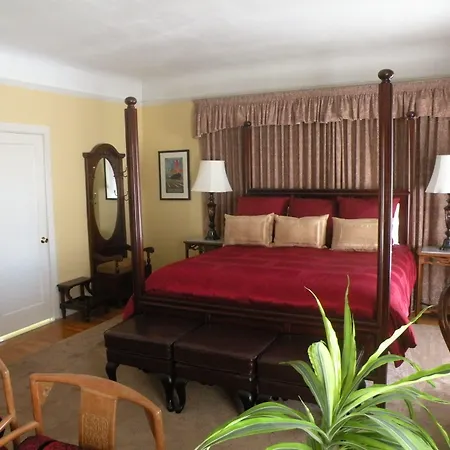 Jackson Court-3